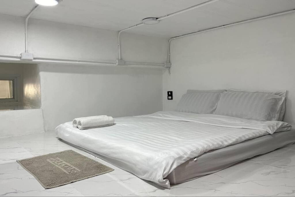 Appartement Megun Capsule 150 Cm à Bangkok Extérieur photo
