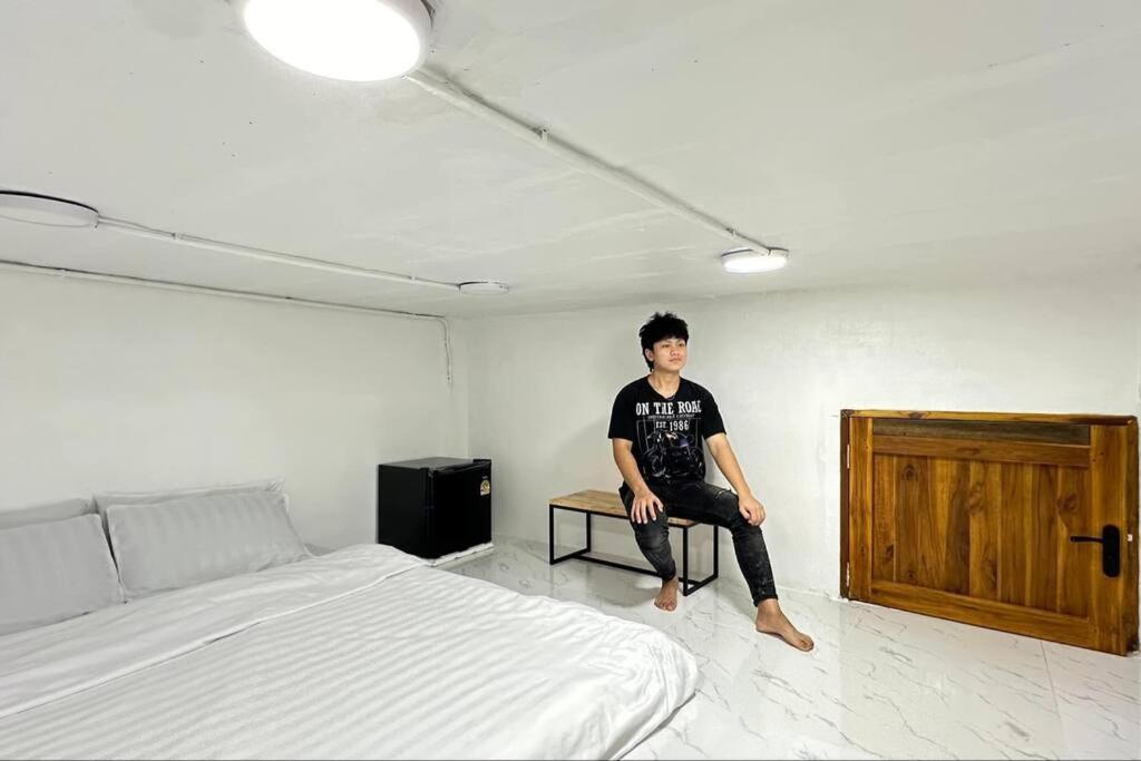 Appartement Megun Capsule 150 Cm à Bangkok Extérieur photo