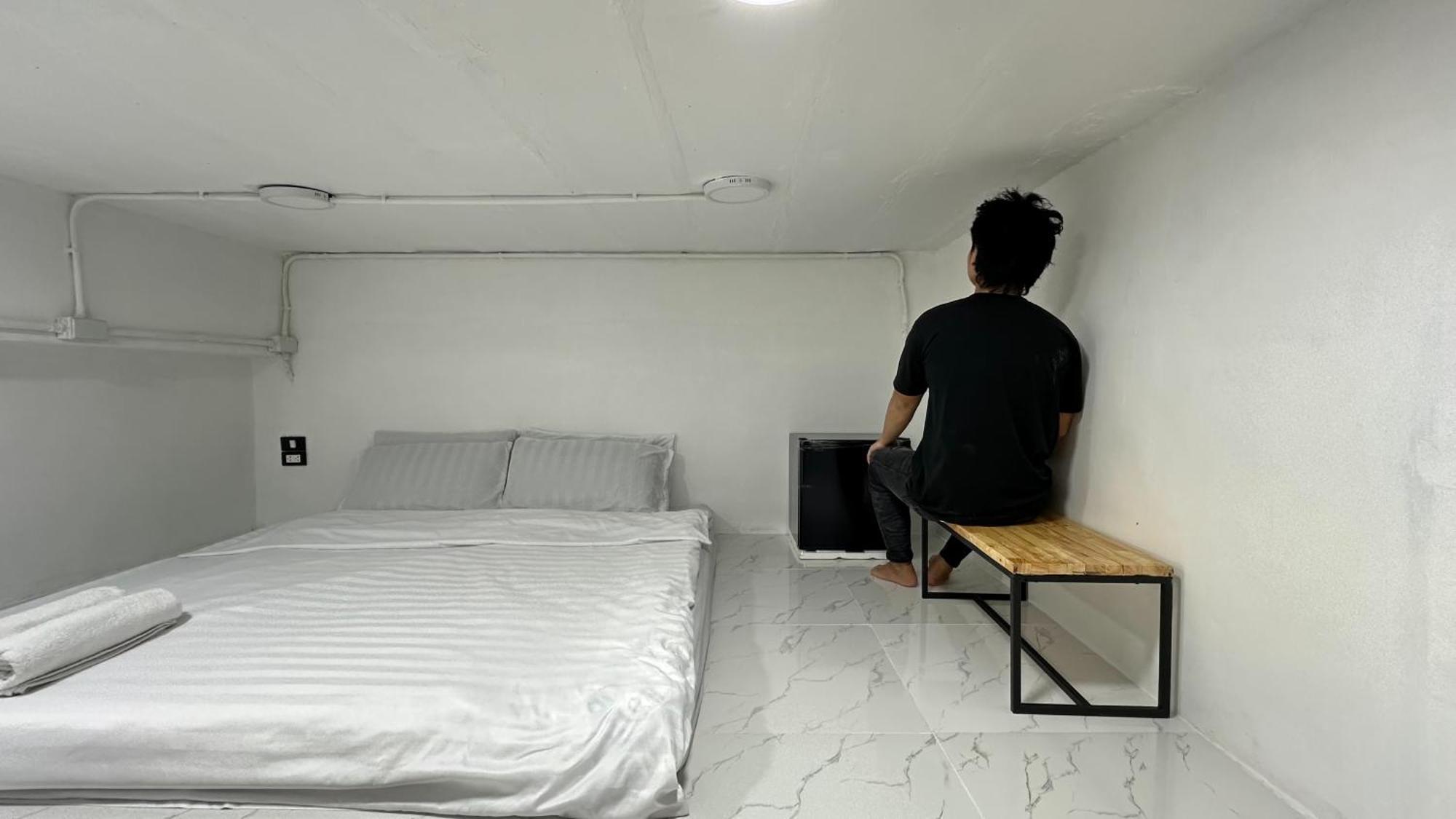Appartement Megun Capsule 150 Cm à Bangkok Extérieur photo
