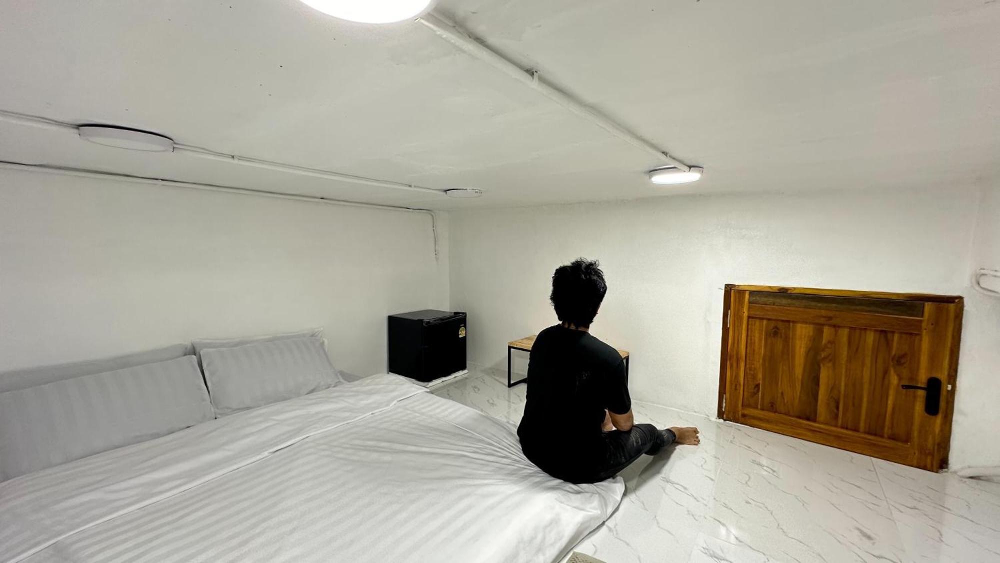Appartement Megun Capsule 150 Cm à Bangkok Extérieur photo
